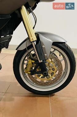 Мотоцикл Багатоцільовий (All-round) Triumph Tiger 2010 в 