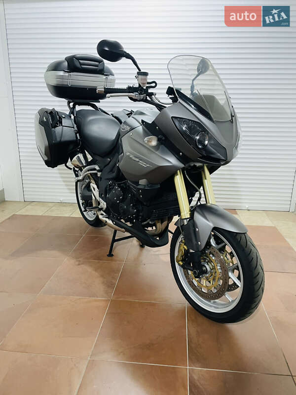 Мотоцикл Многоцелевой (All-round) Triumph Tiger 2010 в Киеве