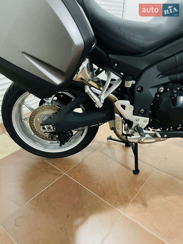 Мотоцикл Многоцелевой (All-round) Triumph Tiger 2010 в Киеве