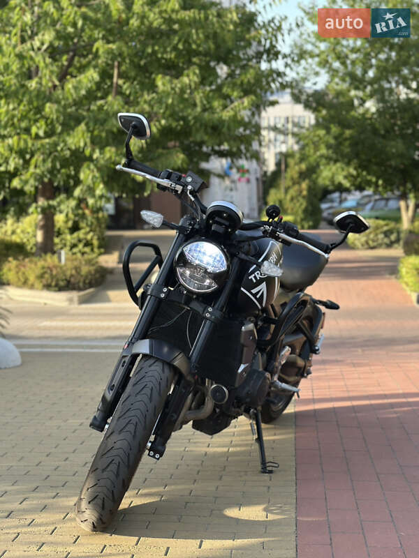 Мотоцикл Без обтекателей (Naked bike) Triumph Trident 2022 в Киеве фото 6 Мотоцикл Без обтекателей (Naked bike) Triumph Trident 2022 в Киеве