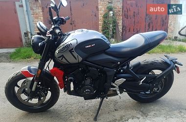 Мотоцикл Без обтекателей (Naked bike) Triumph Trident 2023 в Одессе фото 2 Мотоцикл Без обтекателей (Naked bike) Triumph Trident 2023 в Одессе