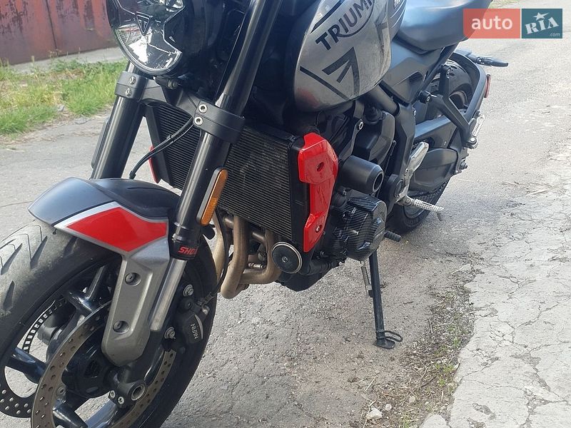 Мотоцикл Без обтекателей (Naked bike) Triumph Trident 2023 в Одессе фото 3 Мотоцикл Без обтекателей (Naked bike) Triumph Trident 2023 в Одессе