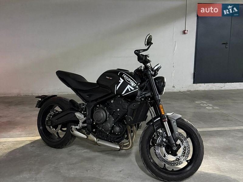 Мотоцикл Без обтекателей (Naked bike) Triumph Trident 2023 в Днепре