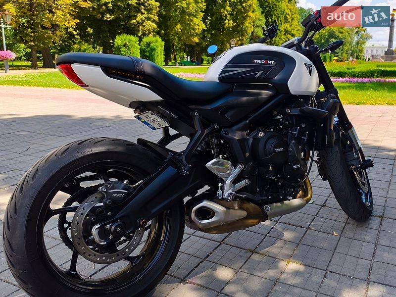 Мотоцикл Без обтекателей (Naked bike) Triumph Trident 2021 в Харькове