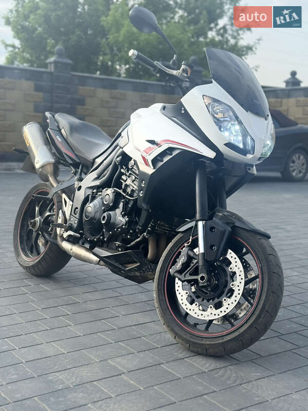 Мотоцикл Спорт-туризм Triumph Triple 2014 в Вараше фото 2 Мотоцикл Спорт-туризм Triumph Triple 2014 в Вараше