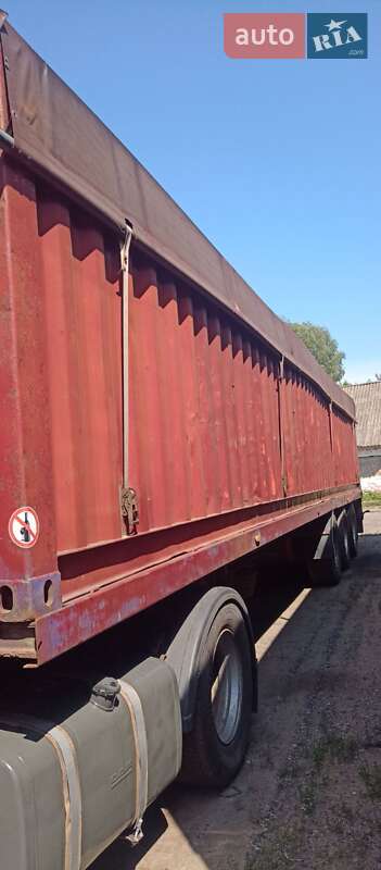 Зерновоз - полуприцеп Trouillet RT 1999 в 