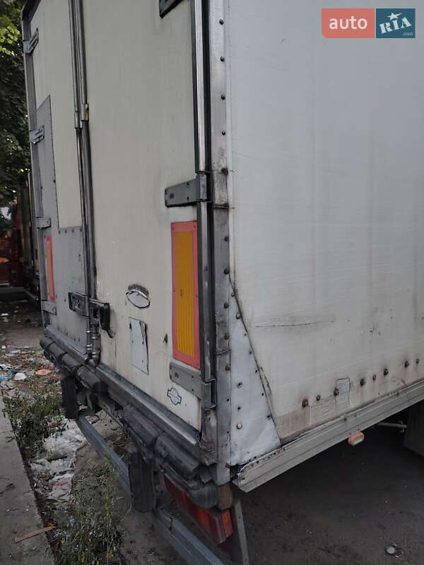 Рефрижератор полуприцеп Trouillet ST 1999 в Киеве фото 4 Рефрижератор полуприцеп Trouillet ST 1999 в Киеве