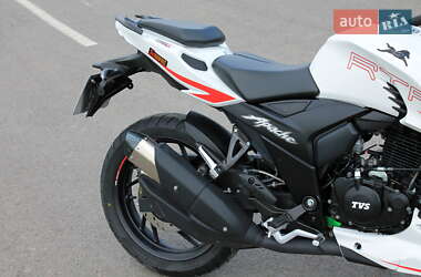 Мотоцикл Без обтекателей (Naked bike) TVS Apache RTR 200 2021 в 