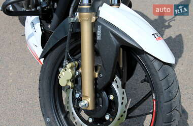 Мотоцикл Без обтекателей (Naked bike) TVS Apache RTR 200 2021 в 