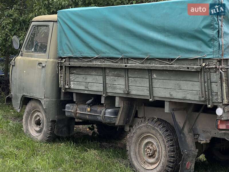 Борт УАЗ 2206 груз. 1979 в Каменец-Подольском