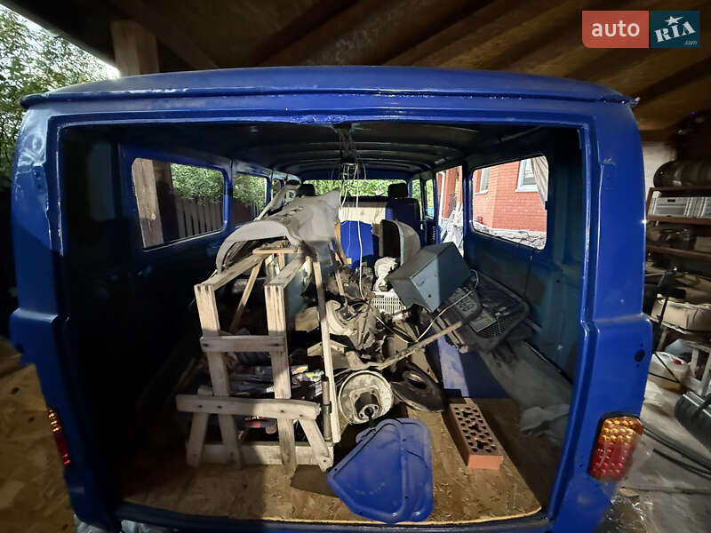 Позашляховик / Кросовер УАЗ 2206 пасс. 1998 в Києві