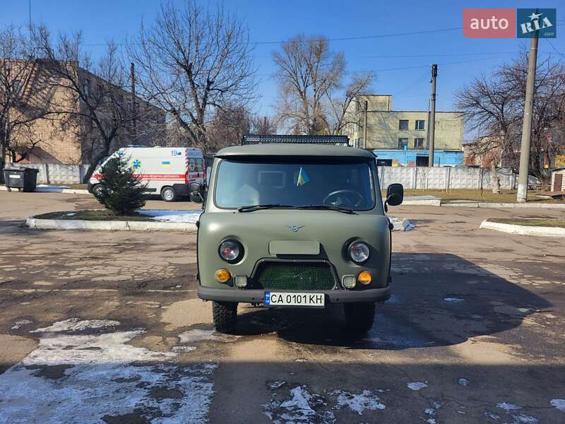 Минивэн УАЗ 2206 1998 в Черкассах