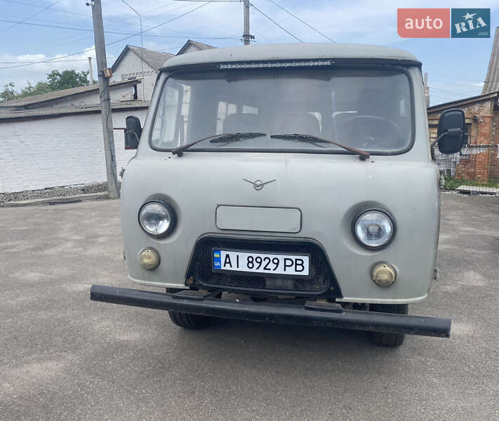 Внедорожник / Кроссовер УАЗ 2206 2002 в 