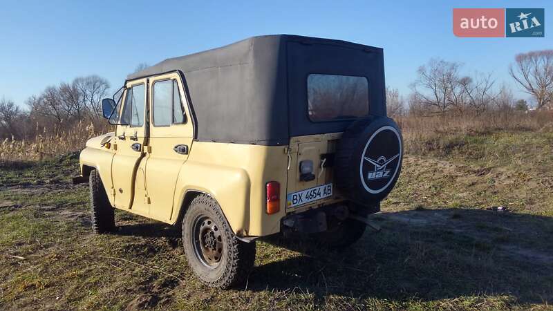 Внедорожник / Кроссовер УАЗ 31512 1990 в Нетешине