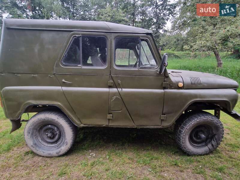 Внедорожник / Кроссовер УАЗ 315195 2005 в Надворной