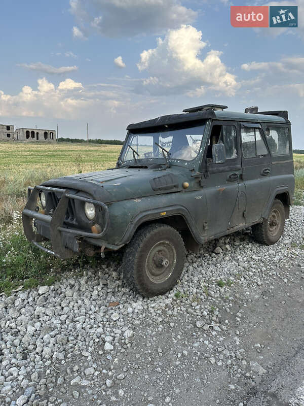 Внедорожник / Кроссовер УАЗ 3151 1997 в Доброполье