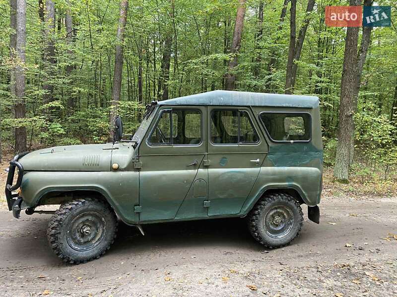 Внедорожник / Кроссовер УАЗ 3151 1990 в Житомире фото 7 Внедорожник / Кроссовер УАЗ 3151 1990 в Житомире