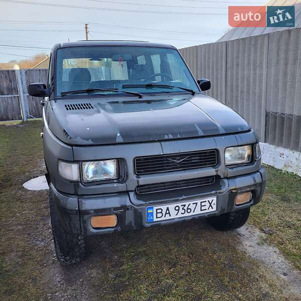 Внедорожник / Кроссовер УАЗ 3160 Симбир 2004 в 