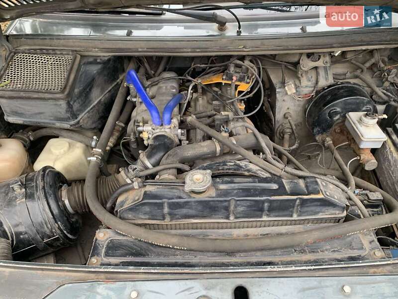 Позашляховик / Кросовер УАЗ 3162 Симбір 2005 в Овідіополі