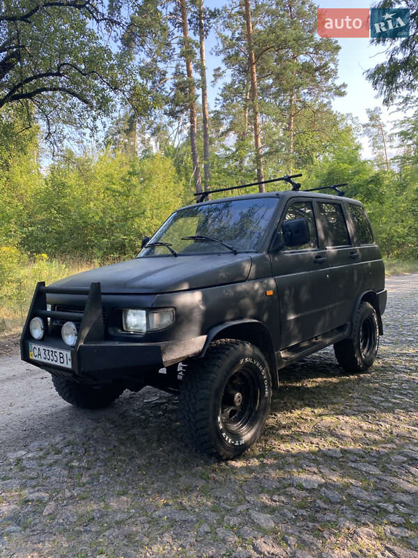 Внедорожник / Кроссовер УАЗ 3162 Симбир 2004 в Черкассах
