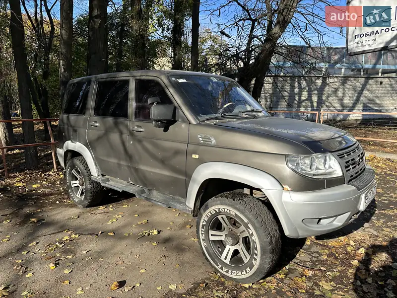 УАЗ 3163 Patriot