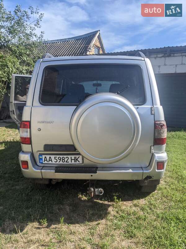 Универсал УАЗ 3163 Patriot 2007 в Счастливом фото 7 Универсал УАЗ 3163 Patriot 2007 в Счастливом