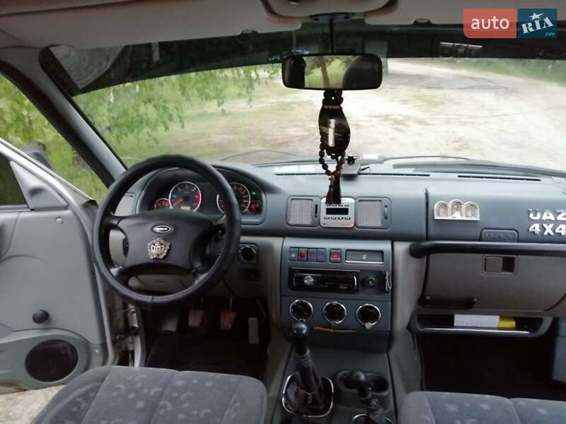 Внедорожник / Кроссовер УАЗ 3163 Patriot 2007 в Киеве фото 11 Внедорожник / Кроссовер УАЗ 3163 Patriot 2007 в Киеве