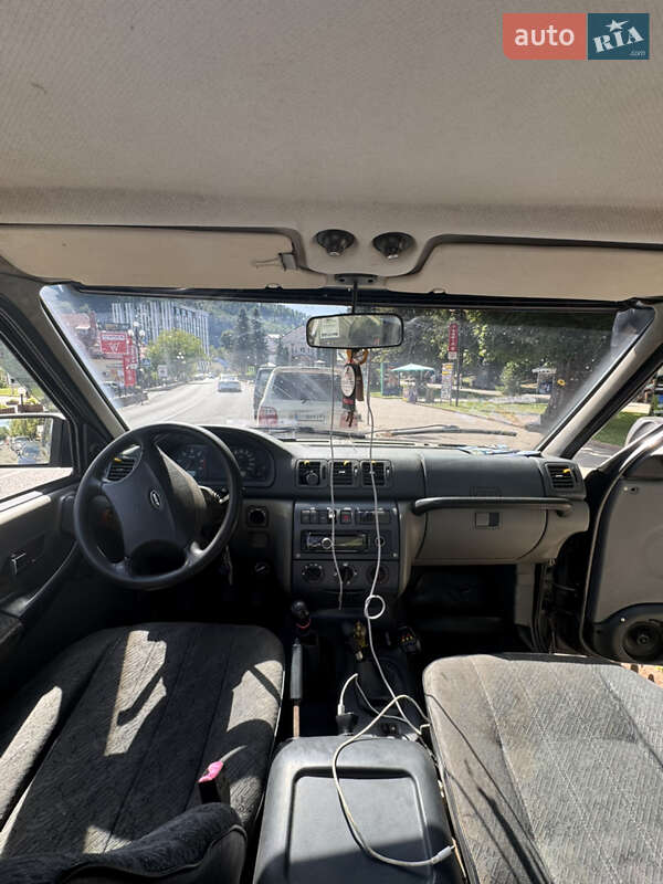 Позашляховик / Кросовер УАЗ 3163 Patriot 2005 в Яремчі фото 37 Позашляховик / Кросовер УАЗ 3163 Patriot 2005 в Яремчі