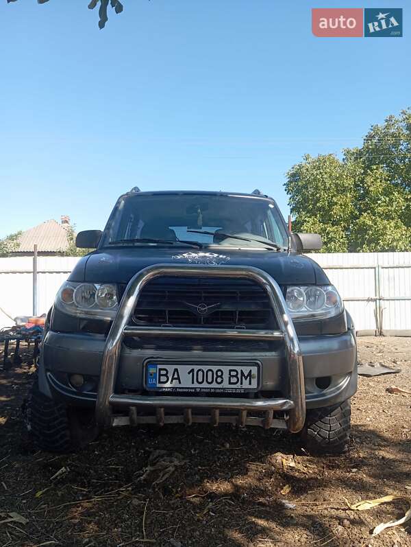 Позашляховик / Кросовер УАЗ 3163 Patriot 2007 в 