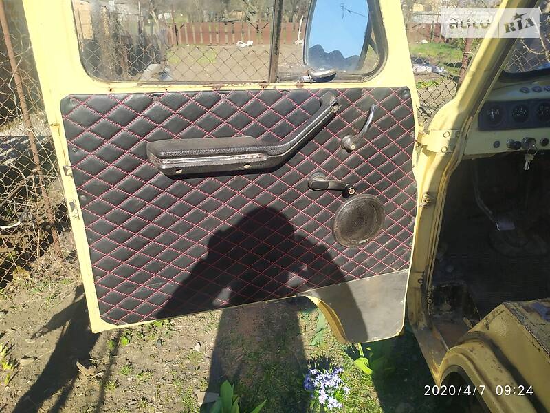 Вантажопасажирський фургон УАЗ 3303 1992 в Диканьці
