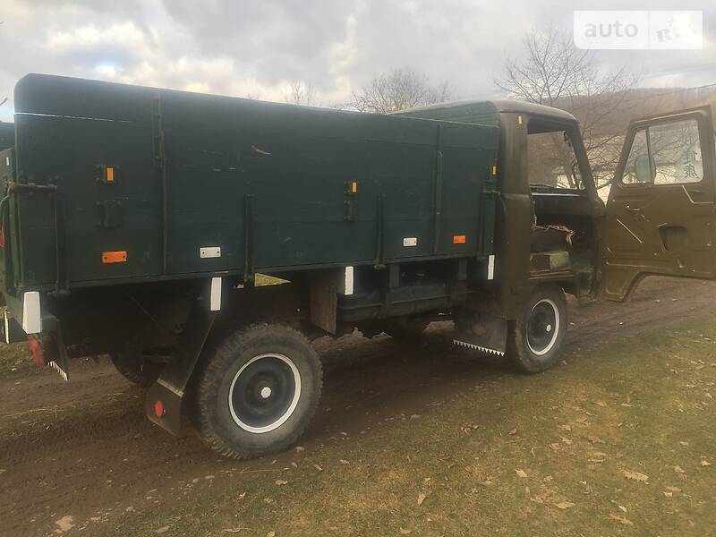 Внедорожник / Кроссовер УАЗ 3303 1990 в Тячеве