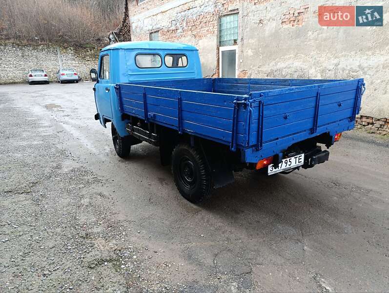 Внедорожник / Кроссовер УАЗ 3303 1976 в Тернополе