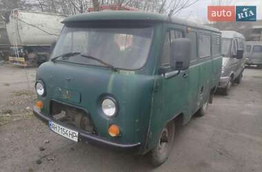 Грузопассажирский фургон УАЗ 3303 2004 в 