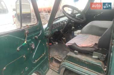 Грузопассажирский фургон УАЗ 3303 2004 в 
