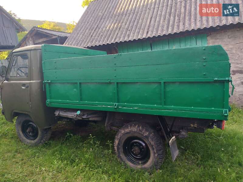 Борт УАЗ 3303 1990 в Мукачево