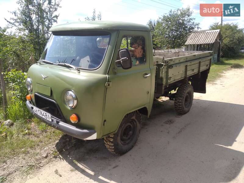 Борт УАЗ 3303 1988 в Сумах