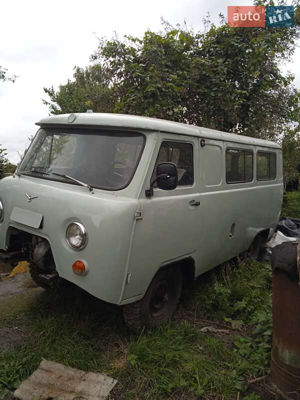 Позашляховик / Кросовер УАЗ 3303 1994 в Любарі