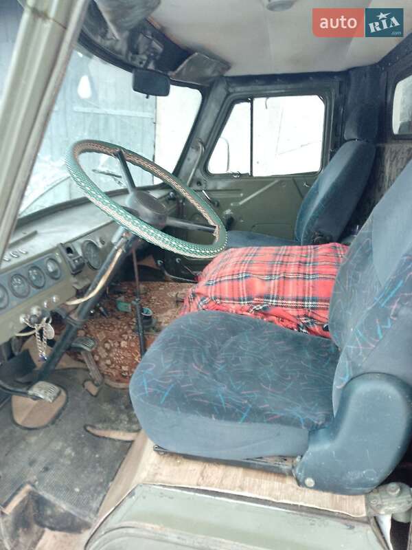 Пикап УАЗ 3303 1989 в Ивано-Франковске