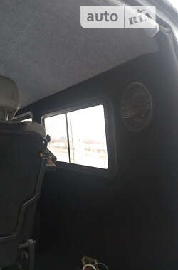 Позашляховик / Кросовер УАЗ 3741 2003 в Ромнах
