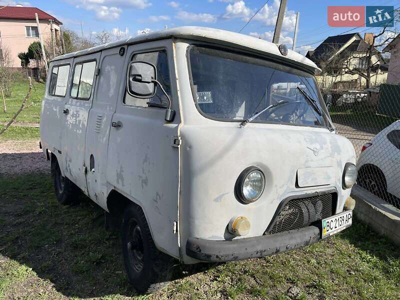 Внедорожник / Кроссовер УАЗ 3962 1994 в 