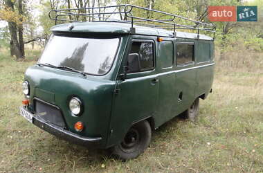 Грузопассажирский фургон УАЗ 452 груз.-пасс. 1983 в Кременчуге