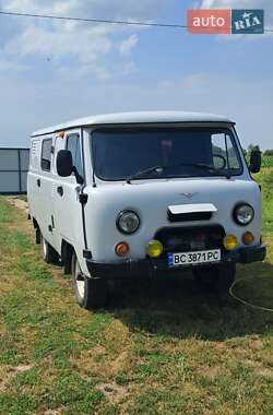 Микроавтобус грузовой (до 3,5т) УАЗ 452 груз.-пасс. 2007 в Нововолынске