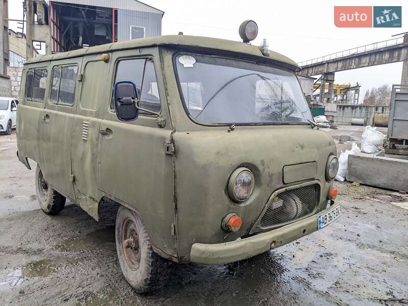 Грузопассажирский фургон УАЗ 452 груз.-пасс. 1988 в Киеве фото 13 Грузопассажирский фургон УАЗ 452 груз.-пасс. 1988 в Киеве