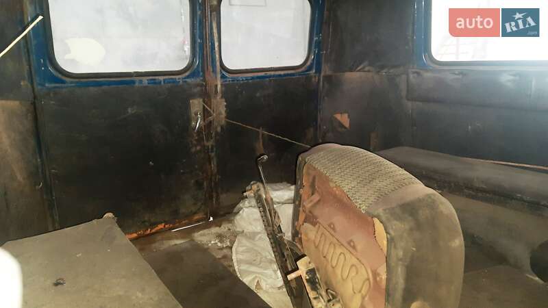 Позашляховик / Кросовер УАЗ 452 1983 в Кривому Розі фото 9 Позашляховик / Кросовер УАЗ 452 1983 в Кривому Розі