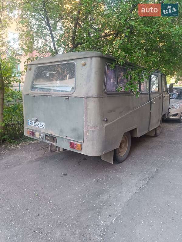 Позашляховик / Кросовер УАЗ 452 1981 в Вінниці