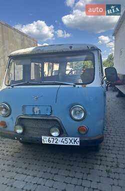 Минивэн УАЗ 452 1984 в 