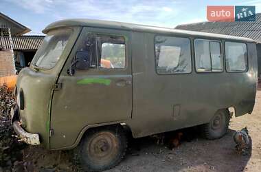 Позашляховик / Кросовер УАЗ 452Л 1989 в Баришівка