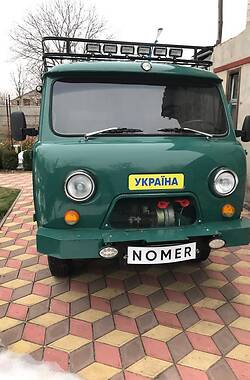 Микроавтобус УАЗ 452В 1984 в 