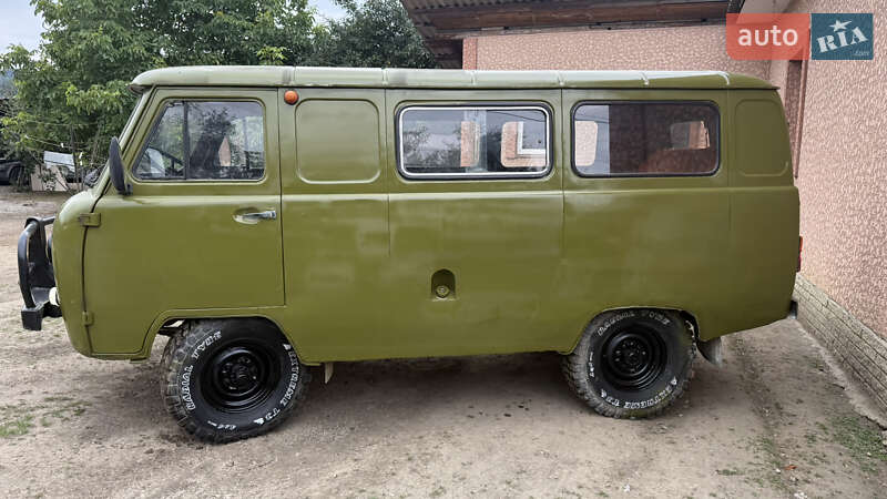 Микроавтобус УАЗ 452В 2003 в Ивано-Франковске фото 18 Микроавтобус УАЗ 452В 2003 в Ивано-Франковске