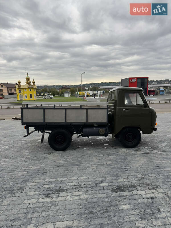 Борт УАЗ 462 1985 в Чернівцях